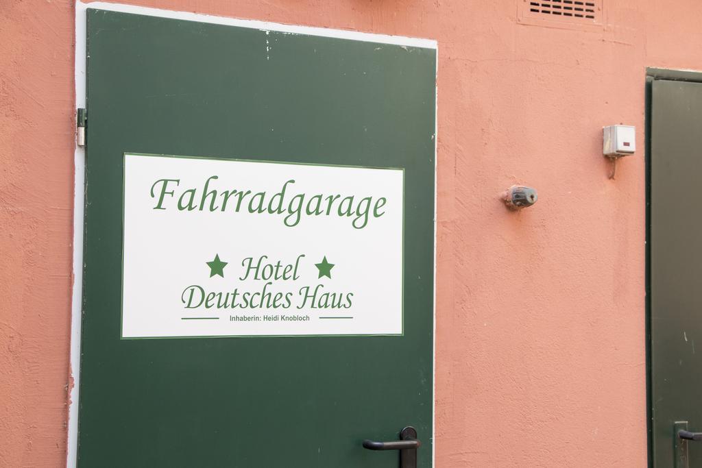 נורטהיים Hotel Deutsches Haus מראה חיצוני תמונה